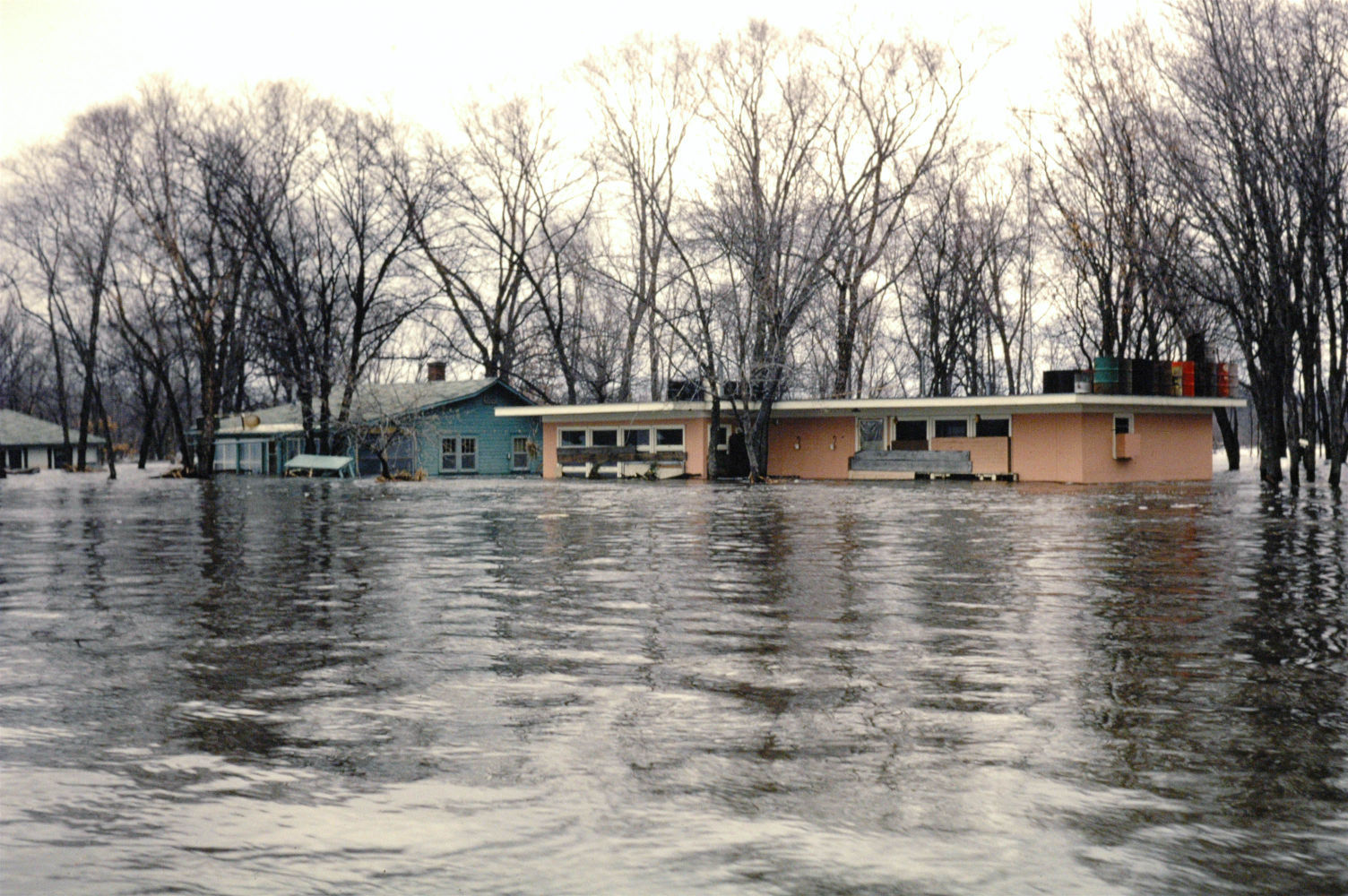 From Tribune files: Photos from the Great Flood of 1965